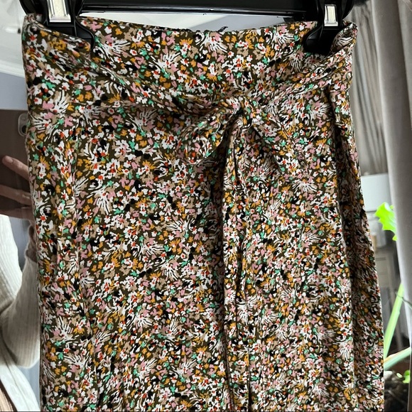 Midi-Length Floral Skirt - Picture 2 of 3